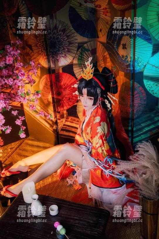 金鱼yui 金鱼yui的日常私拍合集:奇怪的发现,总是拿水桶子拍!