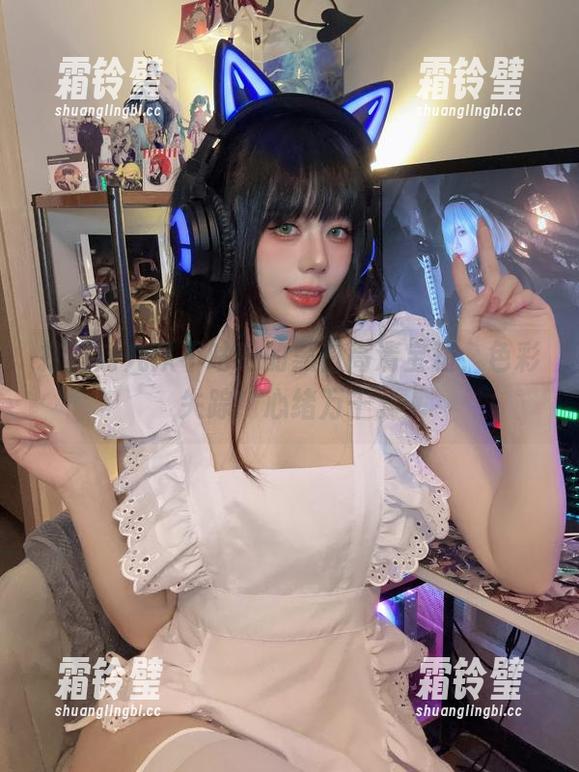 阿九从不咕咕 打开阿九从不咕咕的黑白高清宝箱,色彩失踪,心绪万千。
