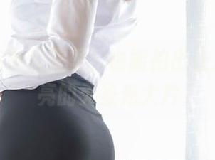 雯粥粥在办公室里，也能拍出让人眼前一亮的无圣光大片